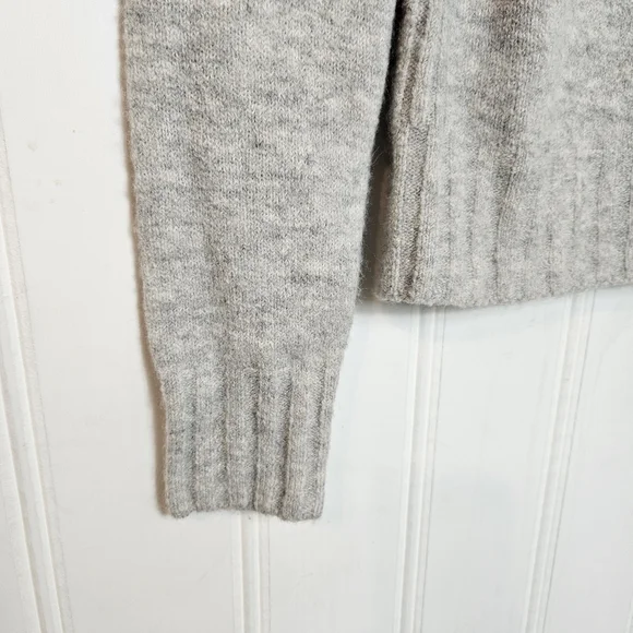 J. Crew Point Sur Gray Mock Neck Merino Wool Alpaca Blend Sweater Womens Size S - Picture 6 of 14